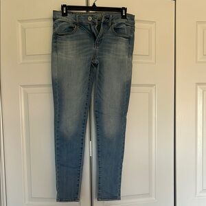 American Eagle Women's Blue Jeans